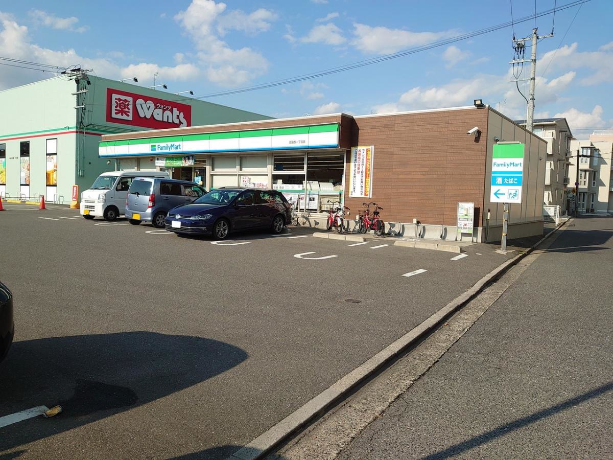 店舗外観です。