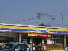 ミニストップ　小平小川店