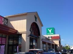 ワイプラザグルメ館福井南店