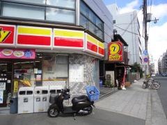 デイリーヤマザキ　淀川西中島店