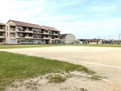 大津小学校