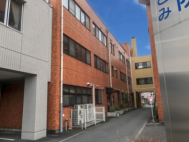 峡南ケアホームいいとみ 施設外観