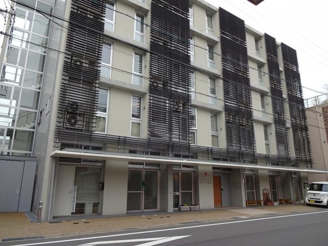 サンビレッジほずみ駅前
