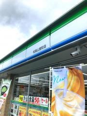 ファミリーマート　松阪山室町店