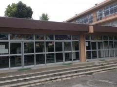 新里小学校