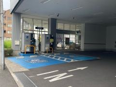 東日本三菱自動車販売綱島店