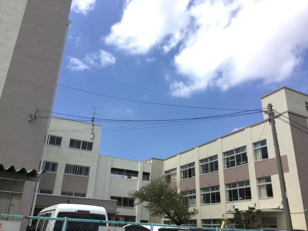 校舎東側