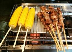 焼鳥どんどん