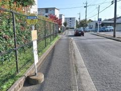 「四谷並木橋」バス停留所