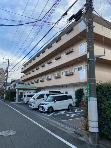特定医療法人社団研精会　デンマークINN府中 施設外観
