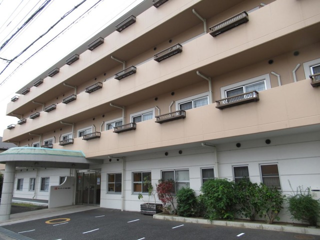 特定医療法人社団研精会　デンマークINN府中 施設外観