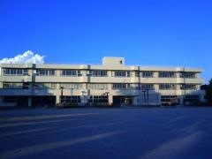 葉鹿小学校