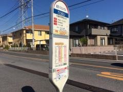 「川柳中学校入口」バス停留所