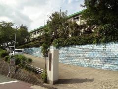 精華小学校