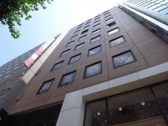 新宿スワン歯科・矯正歯科
