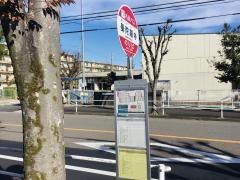 「曼陀羅寺」バス停留所