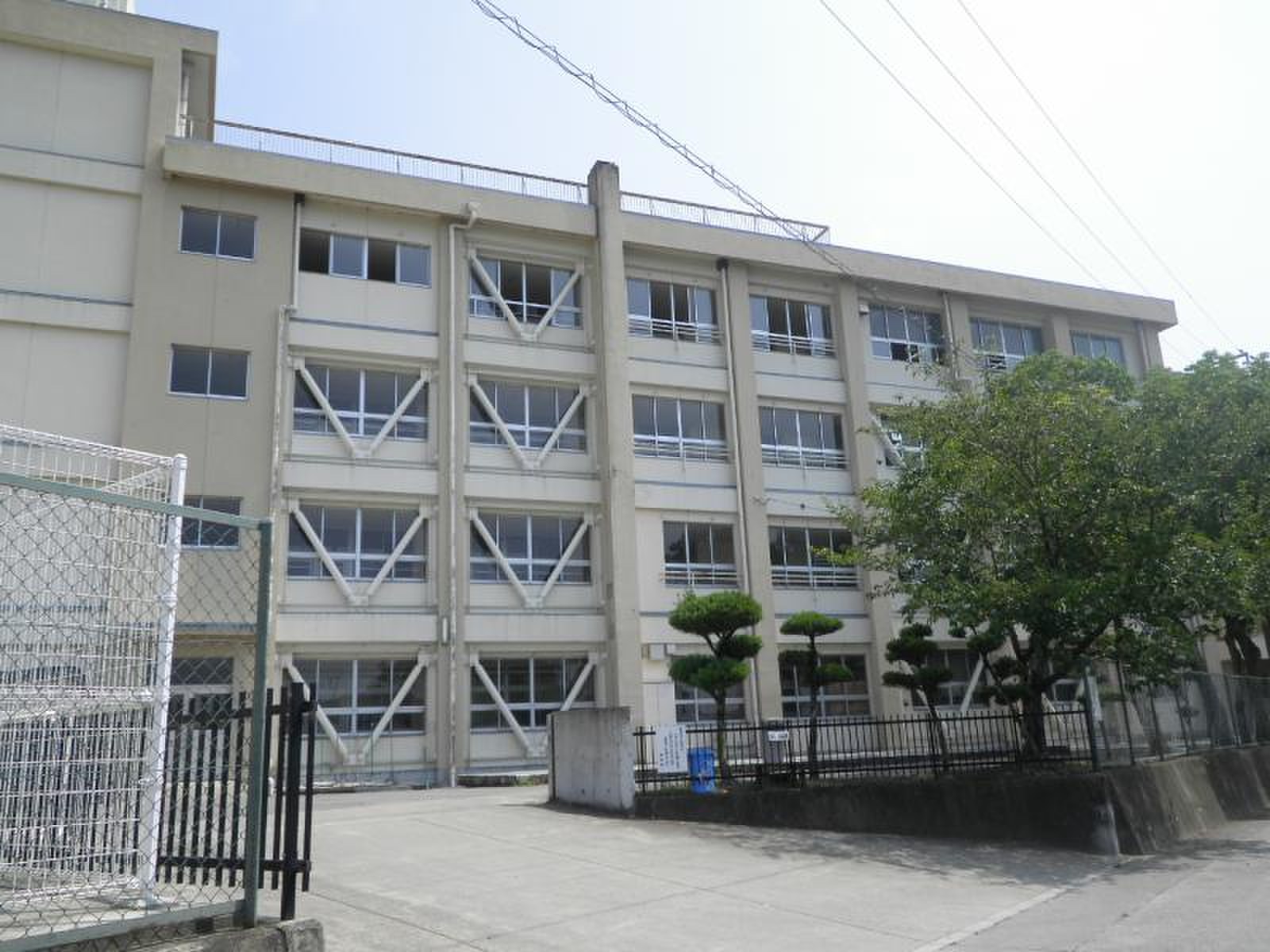 和歌山 市立 高 積 中学校