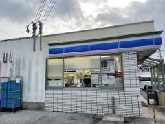 ローソン 恩納インブビーチ前店