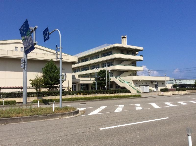 白山市立旭丘小学校
