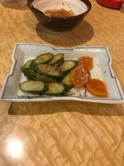 八の巣津駅前店