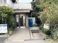 足立やわらぎ苑