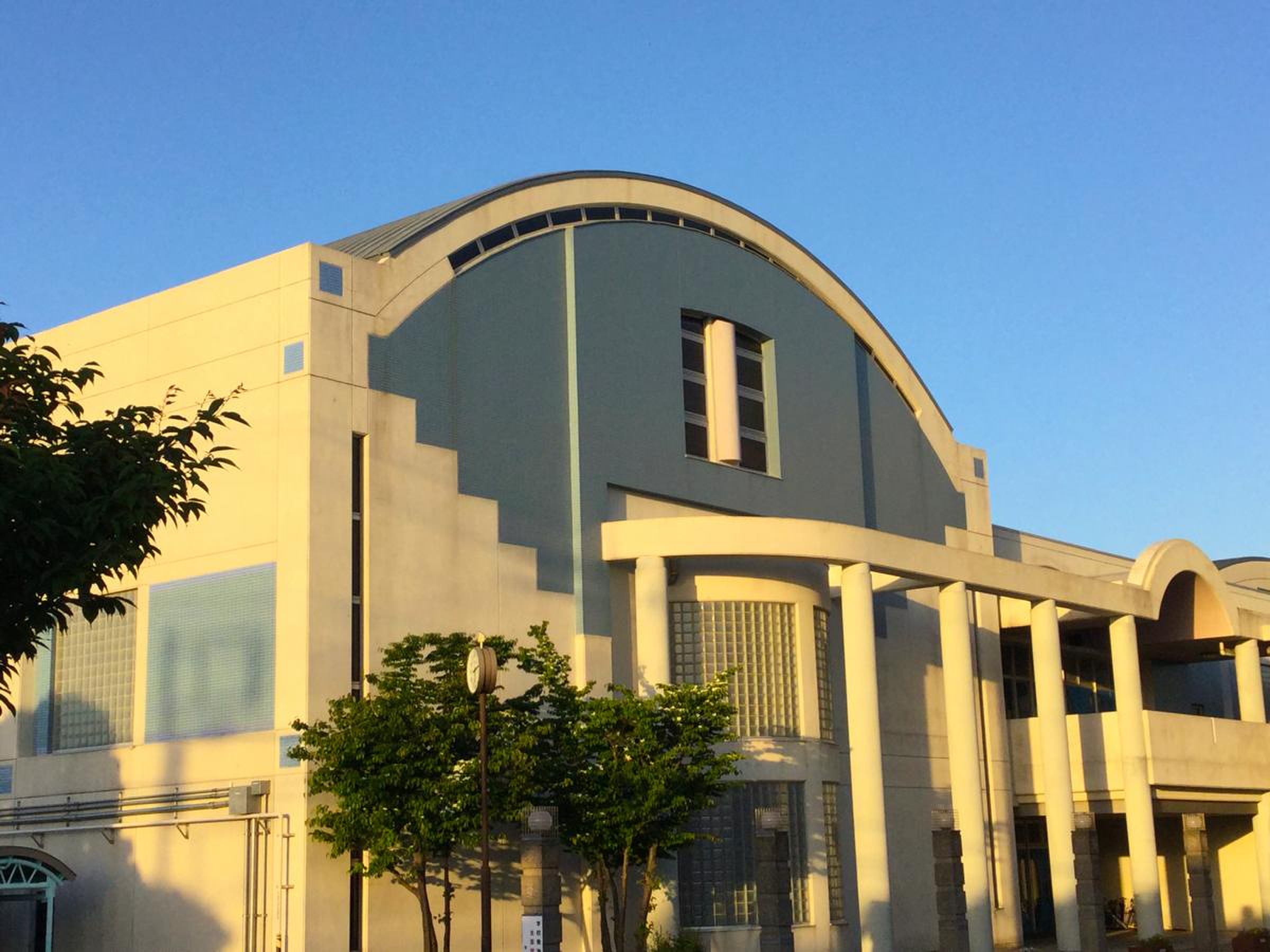 横浜 市立 戸塚 高等 学校