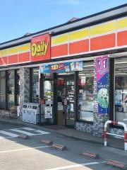デイリーヤマザキ　雁坂ライン店