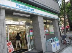 ファミリーマート　内本町店