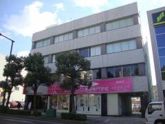 アルファジャパン美容専門学校