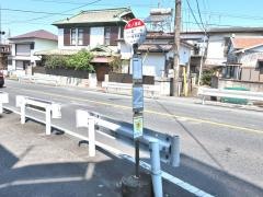 「矢ノ津坂」バス停留所