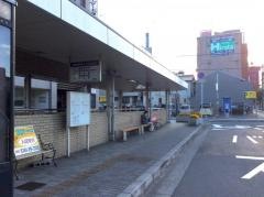 「橿原神宮駅西口」バス停留所