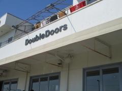Ｄｏｕｂｌｅ　Ｄｏｏｒｓ
