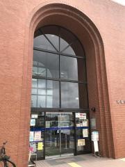 尾張旭市立図書館