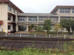 米里小学校