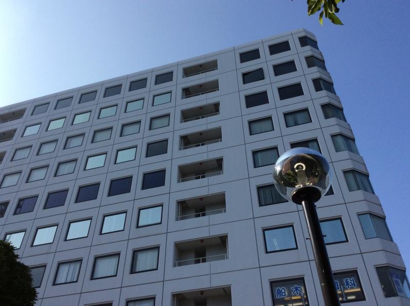 入居ビル外観