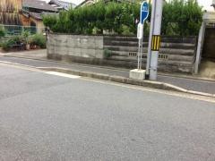 「上鳥羽小学校前」バス停留所