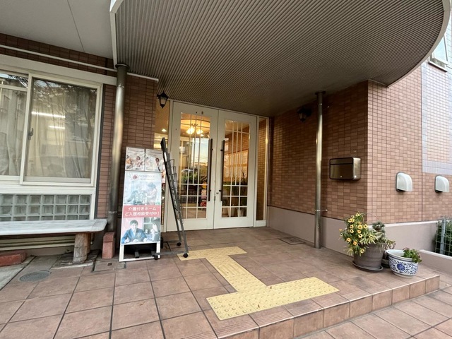 そんぽの家豊中野田 施設外観
