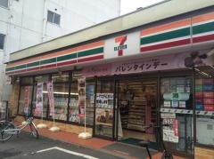 セブンイレブン　小金井本町5丁目店