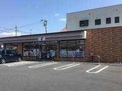 セブンイレブン　鴨方インター店