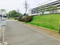 「県工業技術センター前」バス停留所