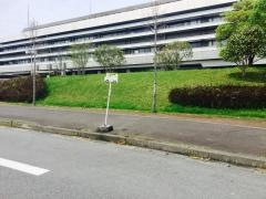 「県工業技術センター前」バス停留所