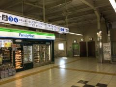 ファミリーマート　船橋競馬場駅店