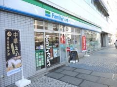 ファミリーマート　横須賀若松町店