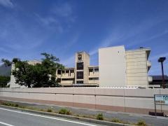 米原市立大東中学校