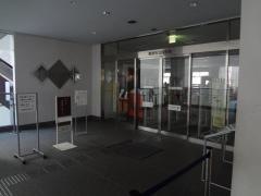 橿原市立図書館