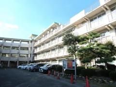志井小学校