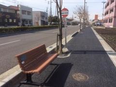 「長森中前」バス停留所