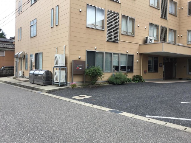 サービス付き高齢者向け住宅フレサ 施設外観