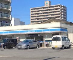 ローソン　小山駅東通り二丁目店