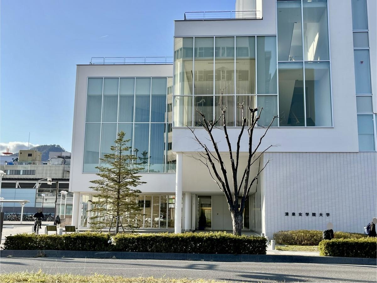 正面入口